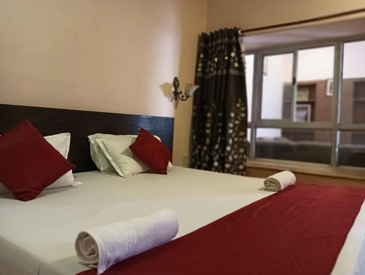 Shree Krishna Hotel Inn 瓦拉纳西 2*,  印度